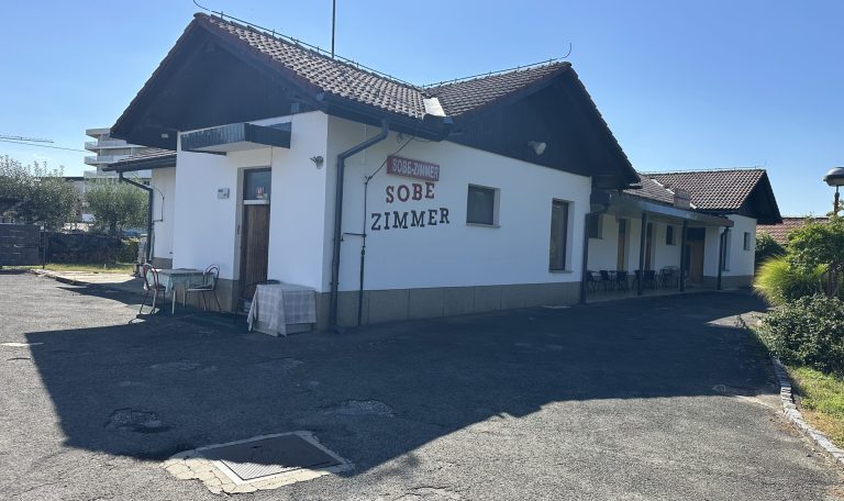 Radenci počitniški objekt z 7 apartmaji in 7 garažami